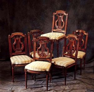 Bertrand Klein - 6 chaises noyer de style - Chaise