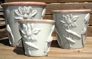 Terrace & Garden - kew garden lotus pots small - Pot De Jardin