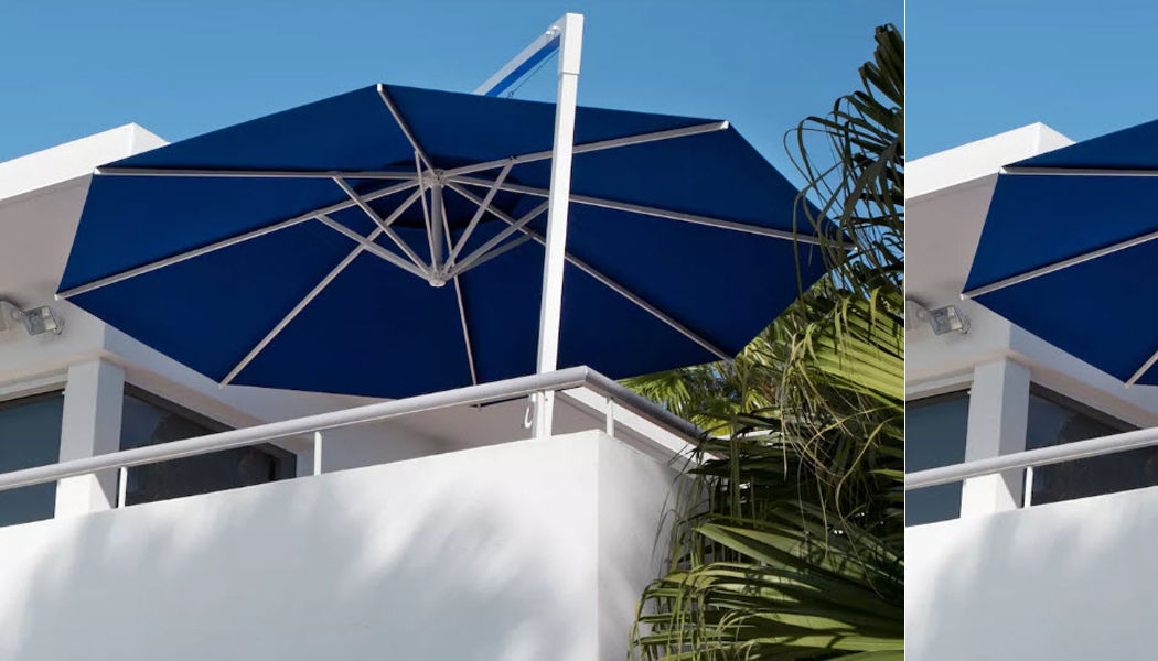 Caravita Offset umbrella Shade and arbours Garden Furniture  | 