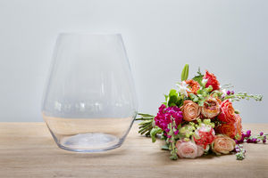Rasteli - accent bombé - Flower Vase