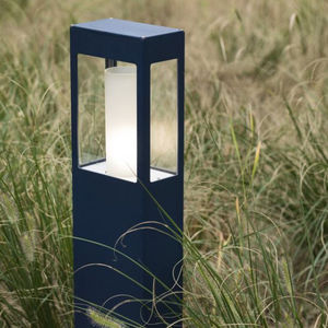 Roger Pradier - brick - Garden Lamp