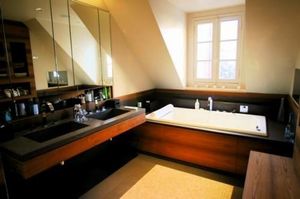 PATRICK LEGHIMA -  - Interior Decoration Plan Bathrooms