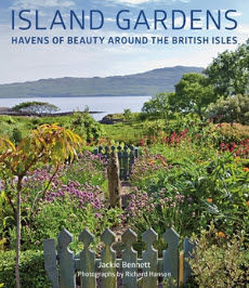 Quarto Knows - island garden - Garden Book