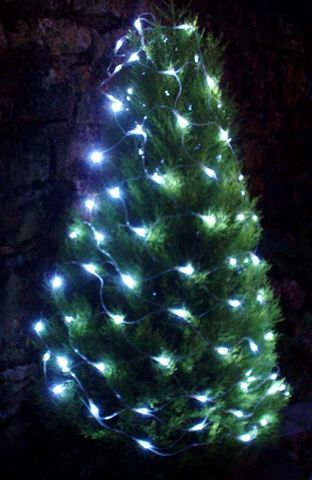 FEERIE SOLAIRE - Lighting garland-FEERIE SOLAIRE-Guirlande solaire en filet 96 leds blanches 150x90