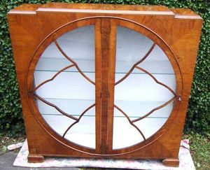 ANTICUARIUM - walnut art deco display cabinet - Vitrina Baja